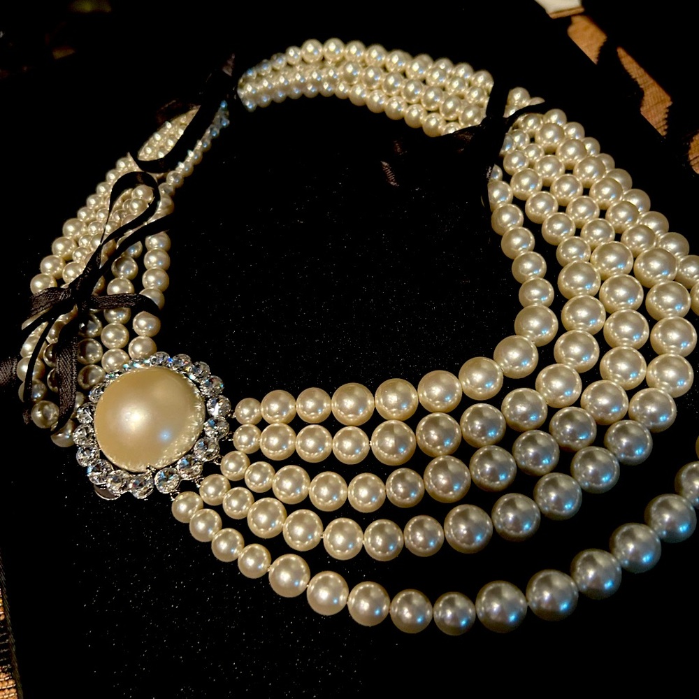Miu miu 100% Authentic vintage 5 strand pearl necklace